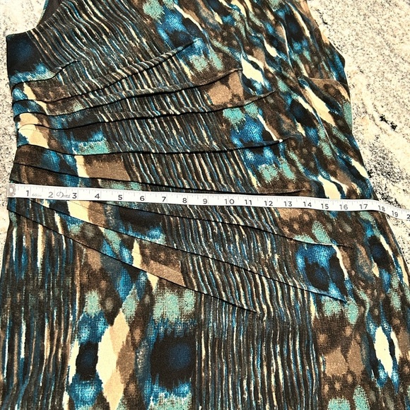 Libra Dress, SIZE LARGE, multicolour, some stretching, ruching, sleeveless - Picture 9 of 9